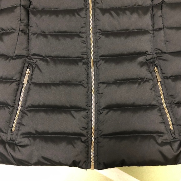 🍁 Lands’ End Down Puffer Vest 🍁 - Picture 4 of 8